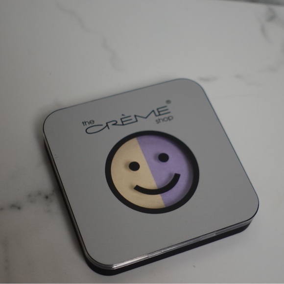 The Crème Shop Powder‎ Highlighter - Picture 3 of 7